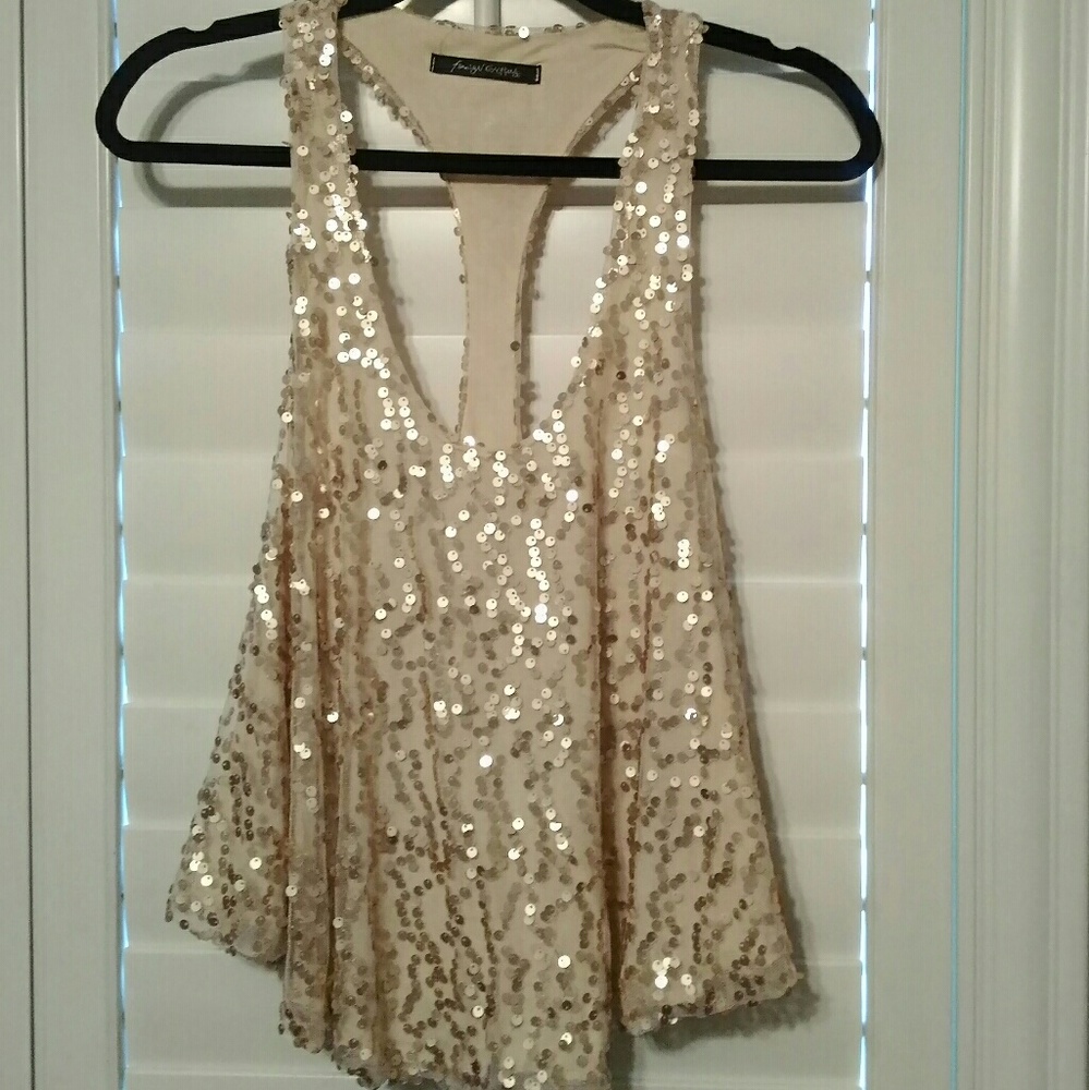 Sequined lined tank